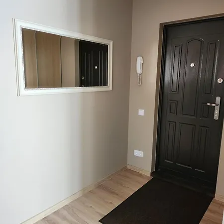 Metsa Tanava Kolmene Apartamento Pärnu