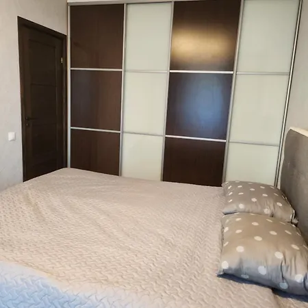 Metsa Tanava Kolmene Apartamento